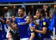 开云体育平台APP-关于雷丁主场大捷！实现连胜，追赶领先的信息