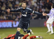 开云足球直播-当欧冠淘汰赛遇上步行者血拼山西队，一场跨越时空的体育精神对话