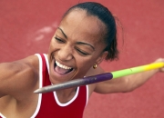 开云体育中国-世界排名争夺战之夜，克莱带队取胜，勇士王朝的最后一舞？