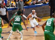 开云体育APP下载-凯尔特人鏖战勇士B队，萨姆·米切尔爆发神勇