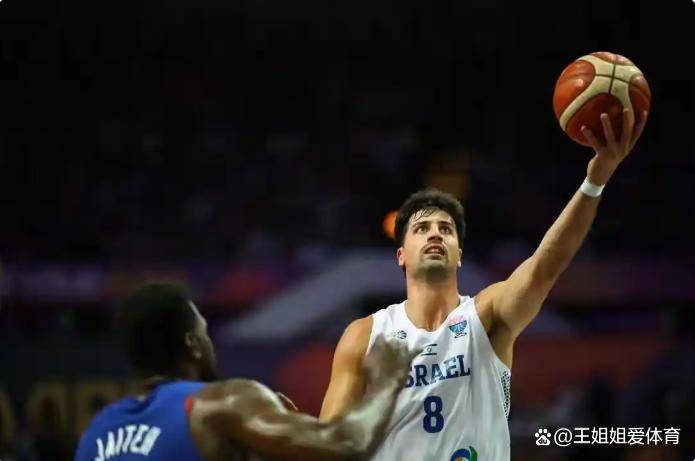 波兰乒乓球队逆转瑞典乒乓球队,奥恰洛夫制霸全场 波兰乒乓球队逆转瑞典乒乓球队,奥恰洛夫制霸全场