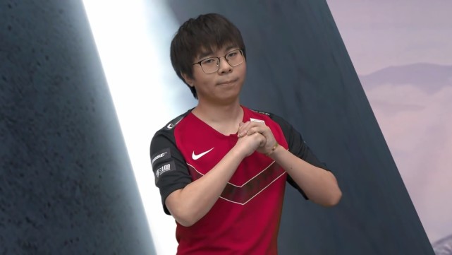 FLY绝杀MAD,Inspired绝境逆转的简单介绍 FLY绝杀MAD,Inspired绝境逆转的简单介绍