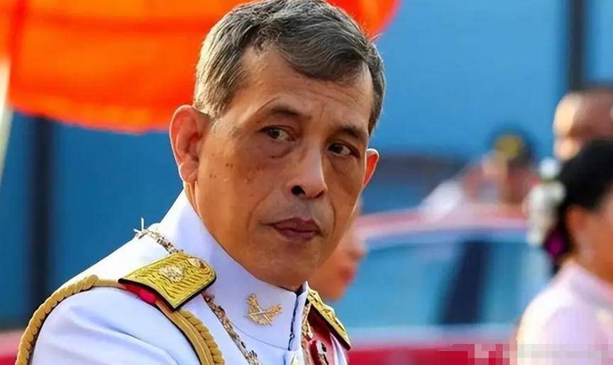 包含法国羽毛球队翻盘泰国羽毛球队,陶菲克完成帽子戏法的词条 包含法国羽毛球队翻盘泰国羽毛球队,陶菲克完成帽子戏法的词条