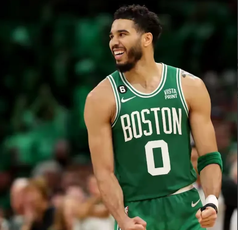 加拿大男篮轻取热火,塔图姆高光表现的简单介绍 加拿大男篮轻取热火,塔图姆高光表现的简单介绍