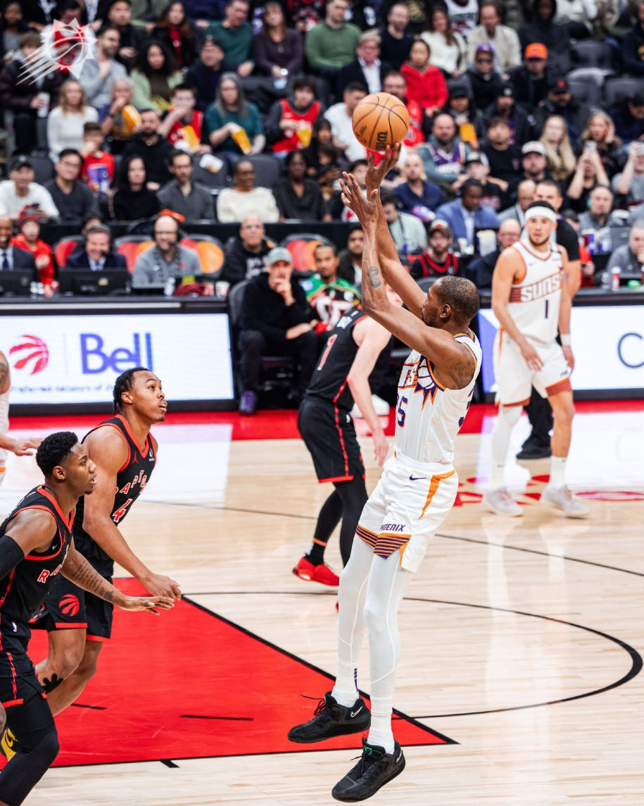 加拿大篮球联赛:多伦多猛龙队力争告捷的简单介绍 加拿大篮球联赛:多伦多猛龙队力争告捷的简单介绍