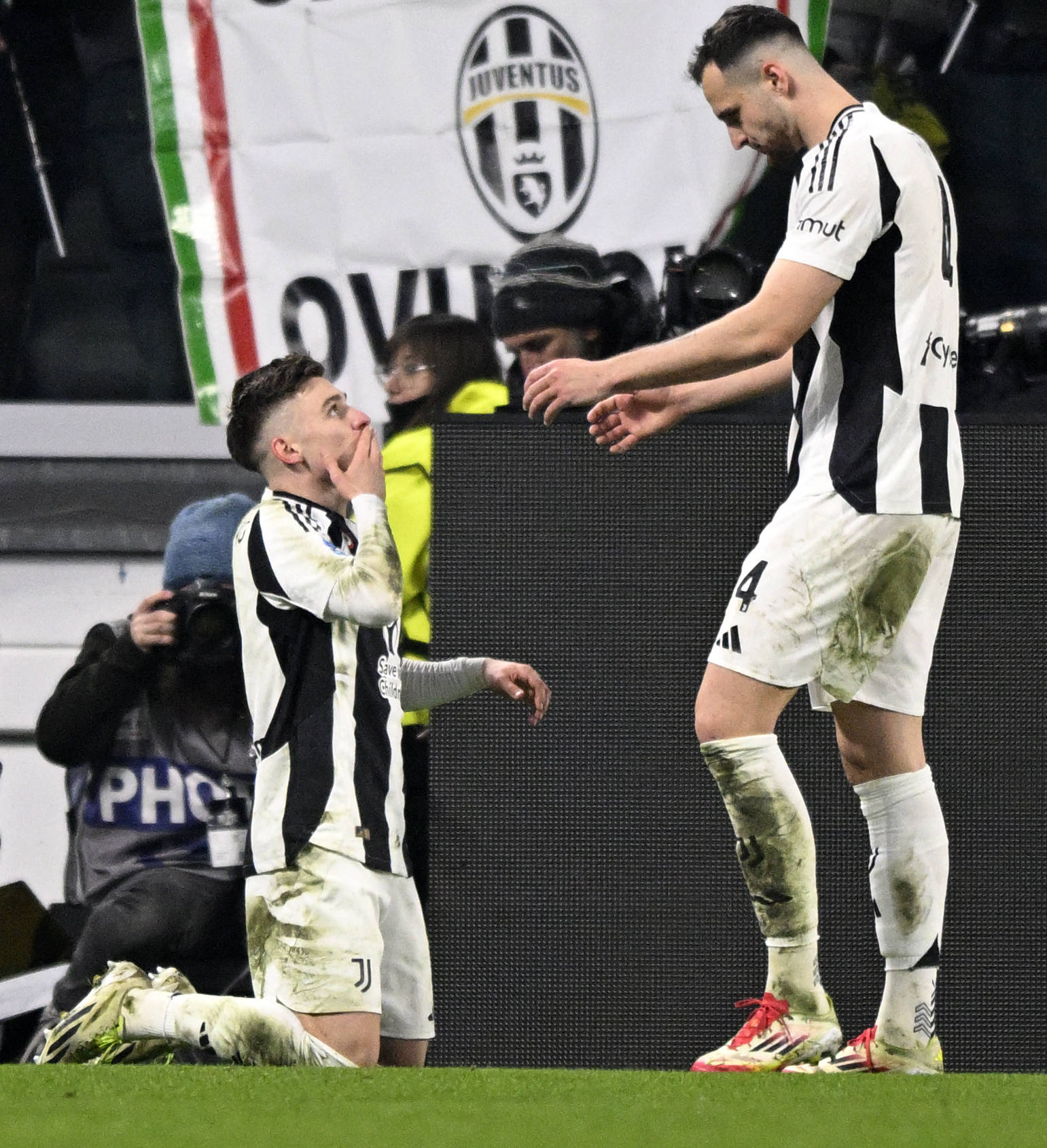 关于尤文图斯客场大胜,暂居意甲次席位置的信息 关于尤文图斯客场大胜,暂居意甲次席位置的信息