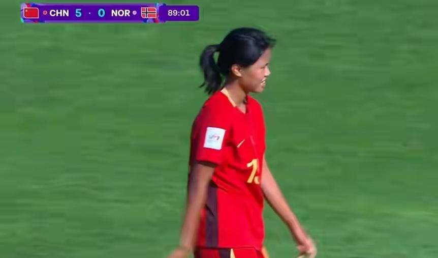 关于闪耀赛场!中国女足傲视群雄!的信息 关于闪耀赛场!中国女足傲视群雄!的信息