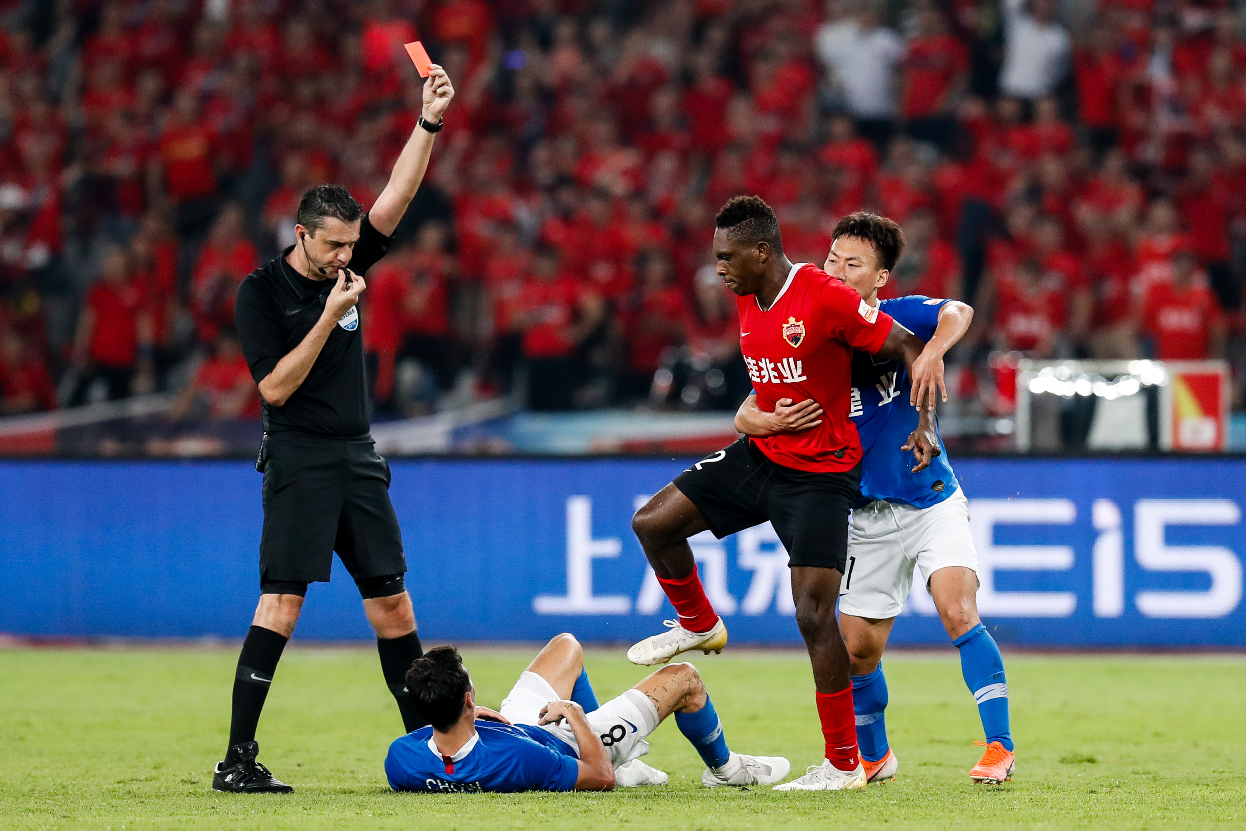 深圳佳兆业在周末比赛中夺得成功的简单介绍 深圳佳兆业在周末比赛中夺得成功的简单介绍