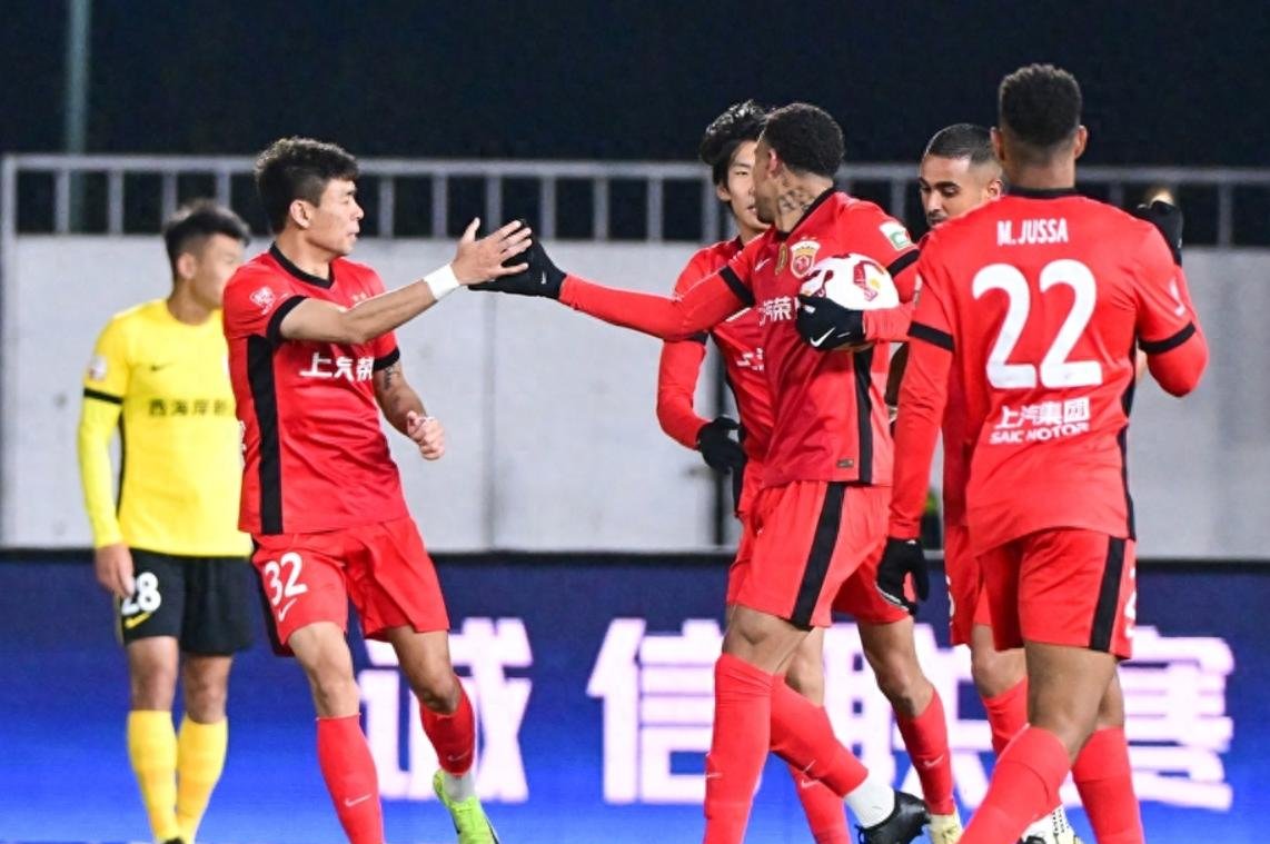 包含上港客场险胜申鑫,斩获全胜的词条 包含上港客场险胜申鑫,斩获全胜的词条