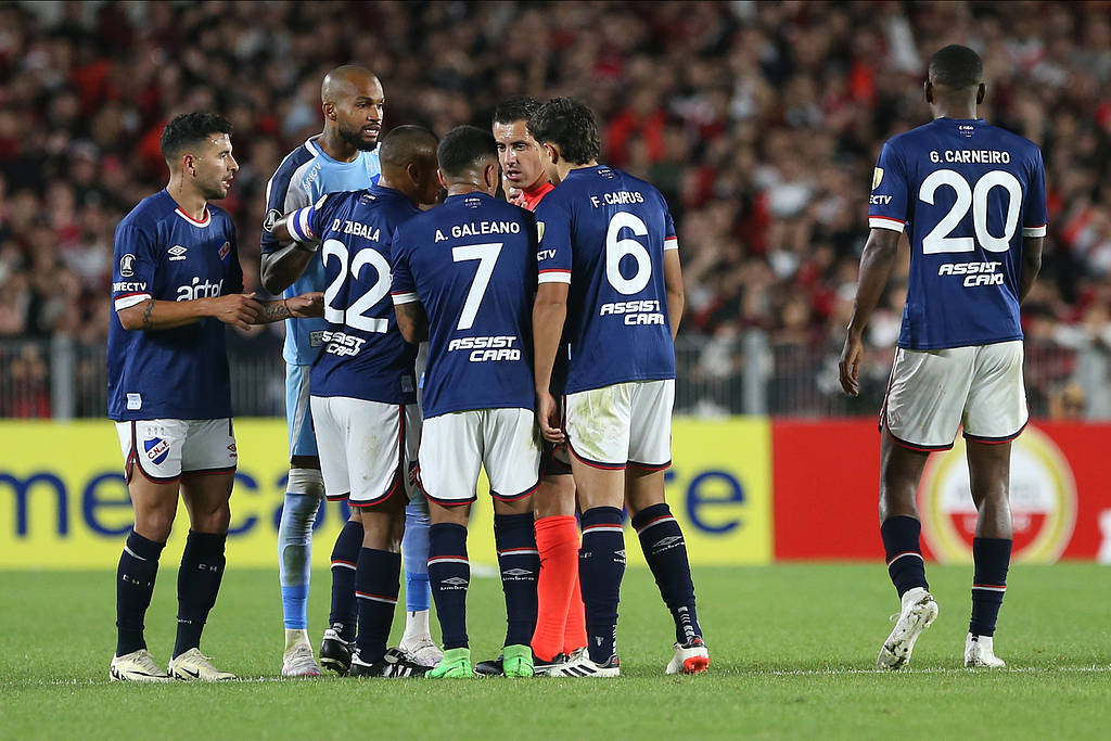 包含南特主场大胜亚眠,取得保级关键胜利的词条 包含南特主场大胜亚眠,取得保级关键胜利的词条