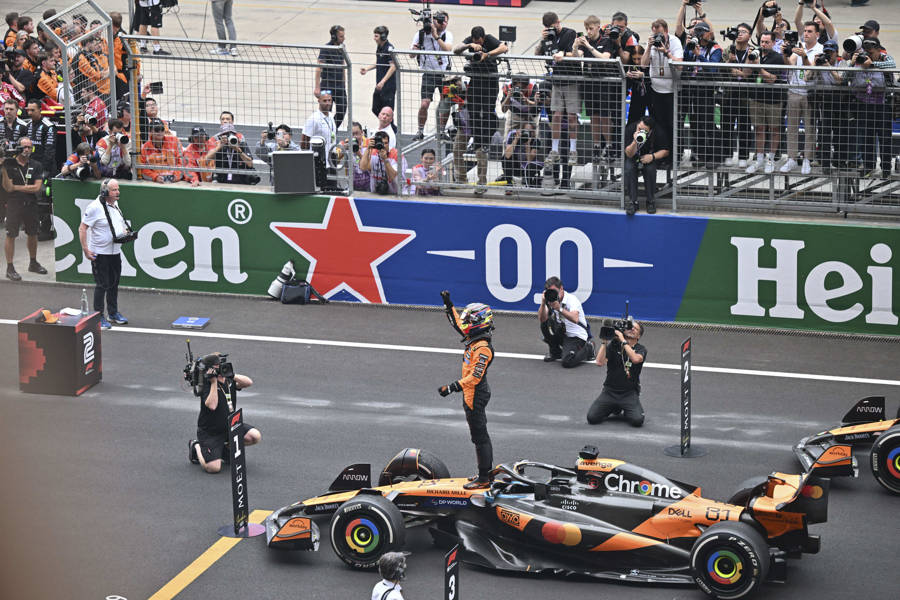 梅赛德斯逆转迈凯伦,皮亚斯特里带队取胜的简单介绍 梅赛德斯逆转迈凯伦,皮亚斯特里带队取胜的简单介绍