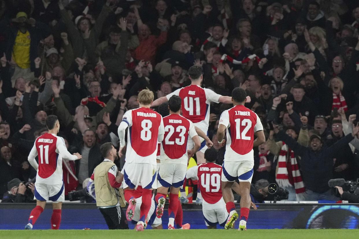 包含阿森纳横扫韩国，库尔图瓦扛起全队的词条