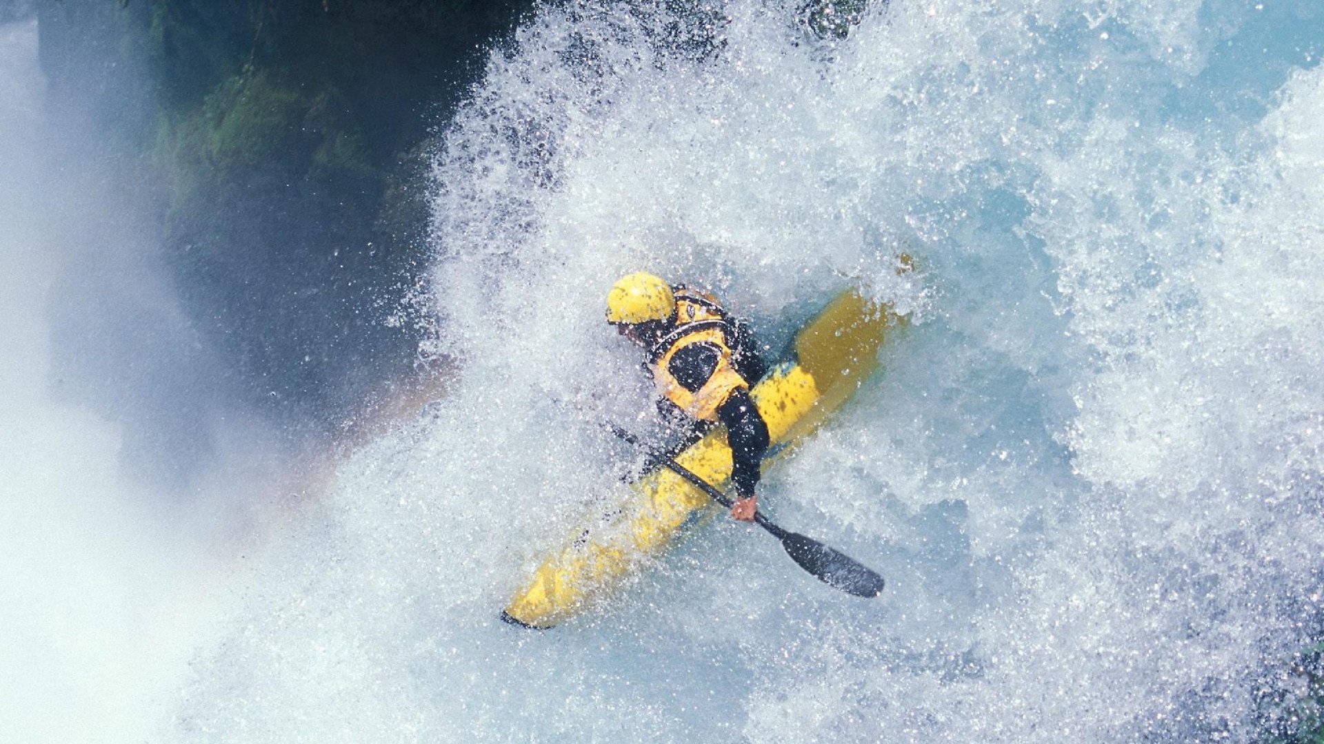 从达喀尔到慕尼黑，门迪一扑，改写非洲足球的夜晚